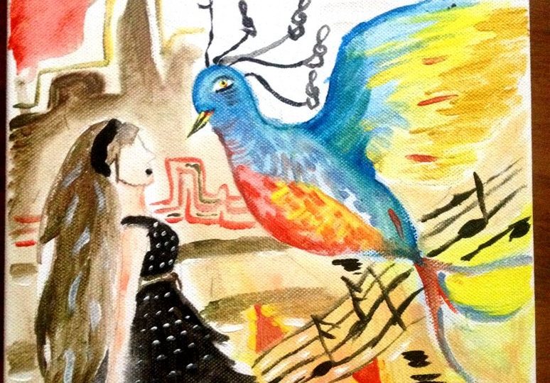 Malba na plátně - tmavovlasá dívka v černých šatech se dívá na modročerveného obrovského ptáčka, který stojí vedle ní a pod ním se line notová osnova.