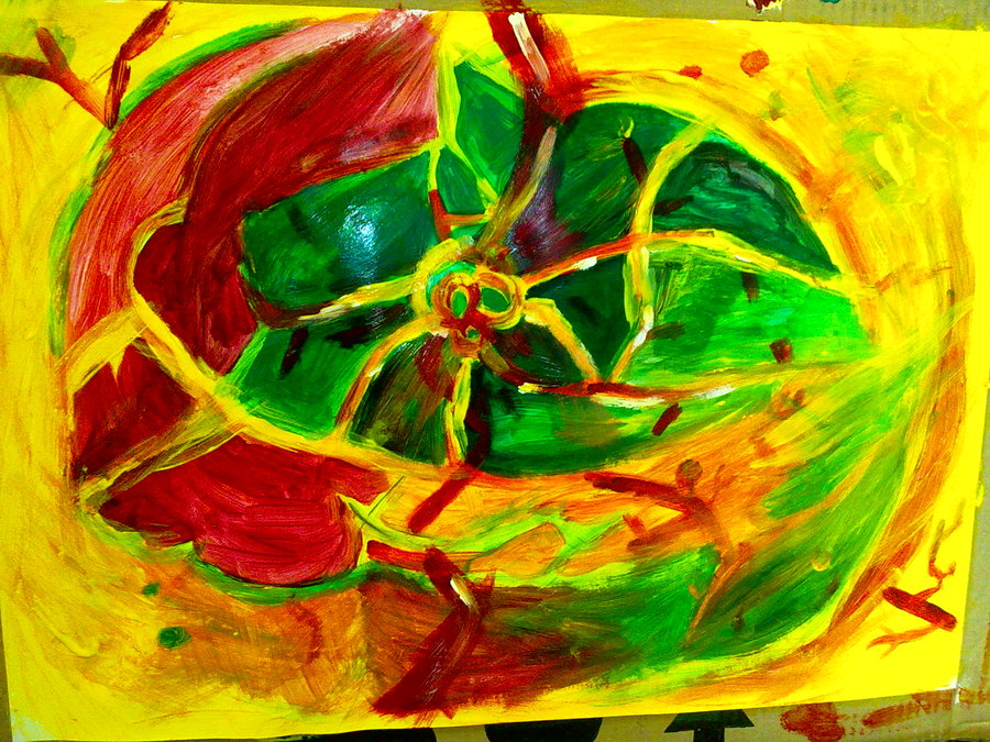 Abstraktní žlutozelenočervený obraz připomínající kytku malovaný vaječnou temperou.